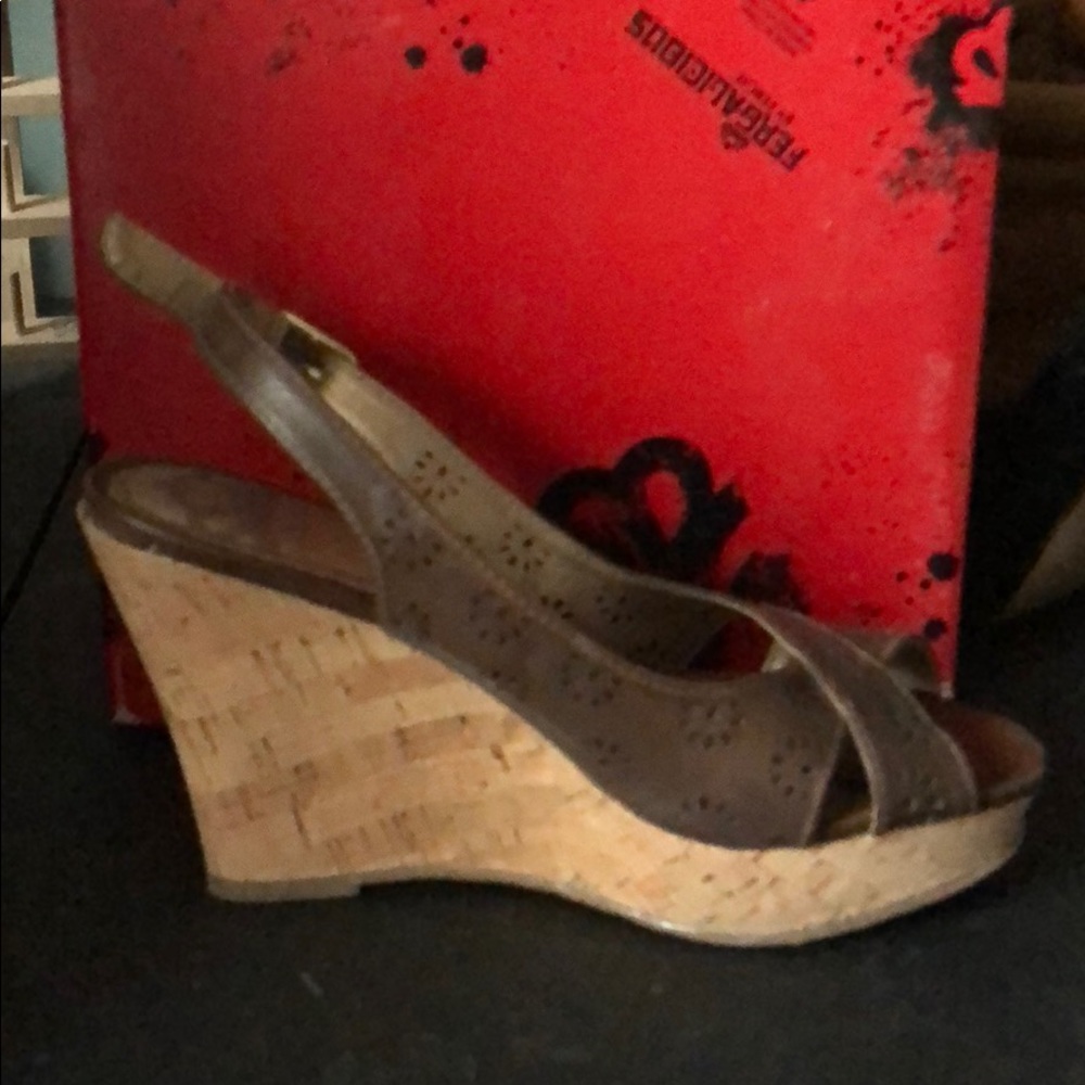 Wedge sandals